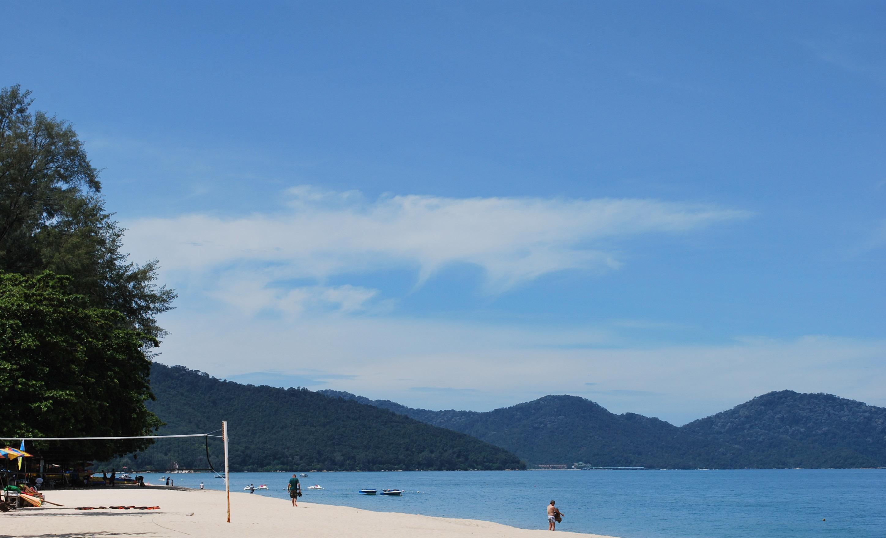 Shangri-La Rasa Sayang, Penang Бату-Феррінгі Екстер'єр фото Beach at Pangkor Laut Resort